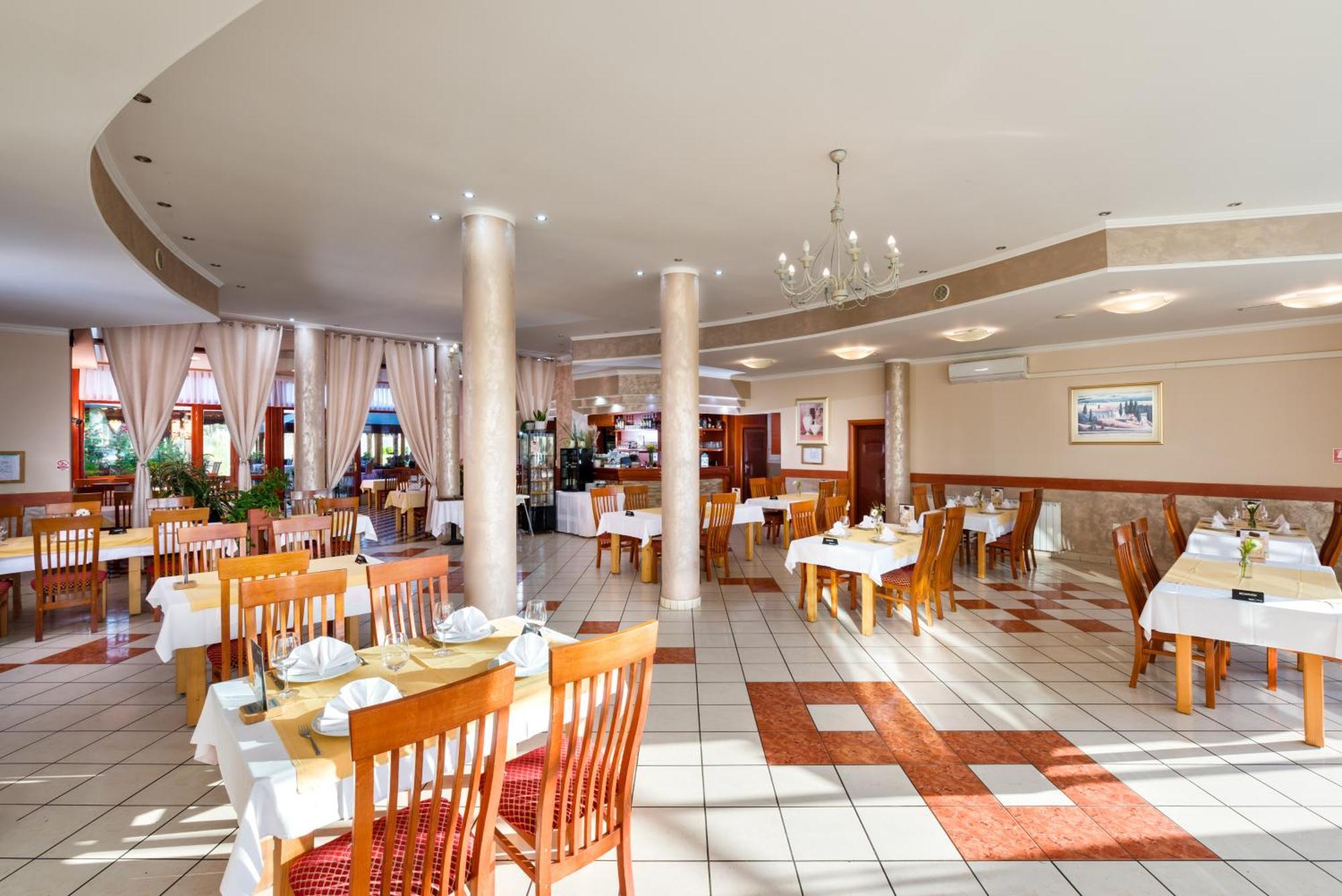 B&B Restoran Bosiljevo Extérieur photo